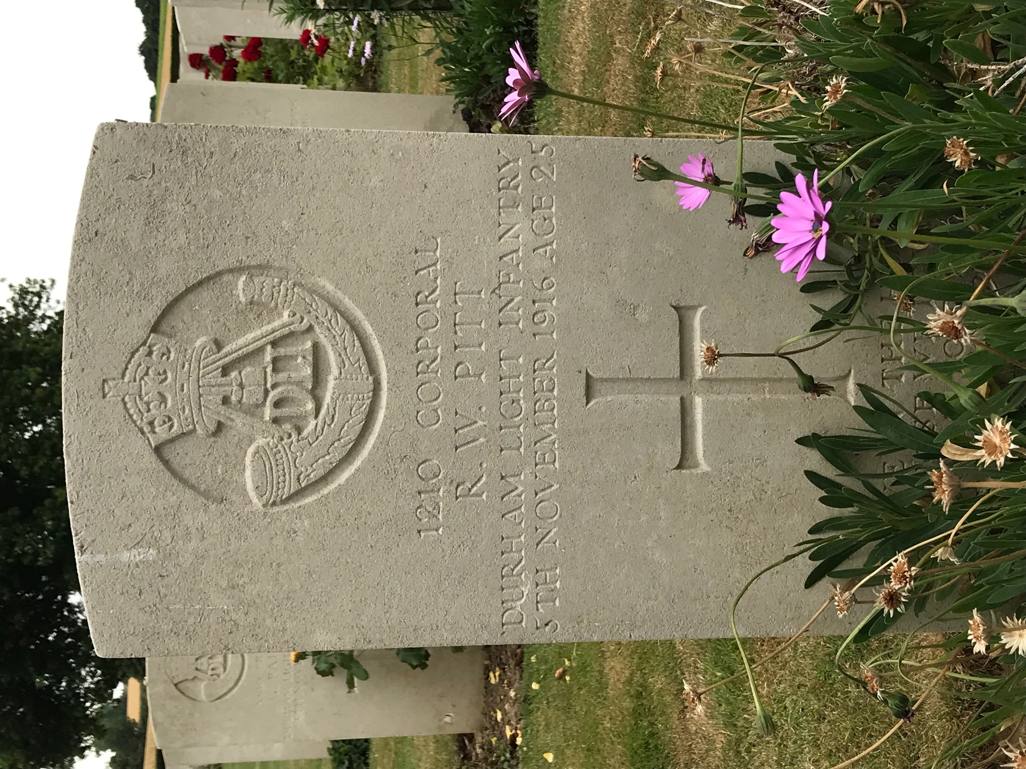 Grave marker R W Pitt of 8 D.L.I. killed 5 November 1916